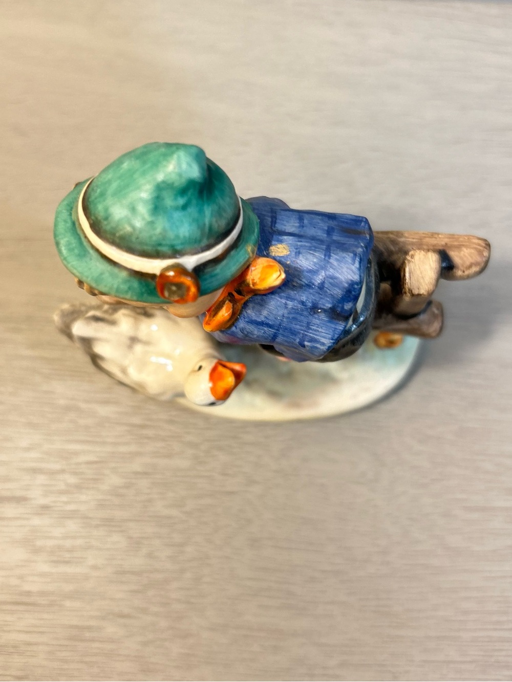 Vintage Hummel Goebel "Barnyard Hero" Figurine - Charming Cottagecore Collection - Picture 5 of 9